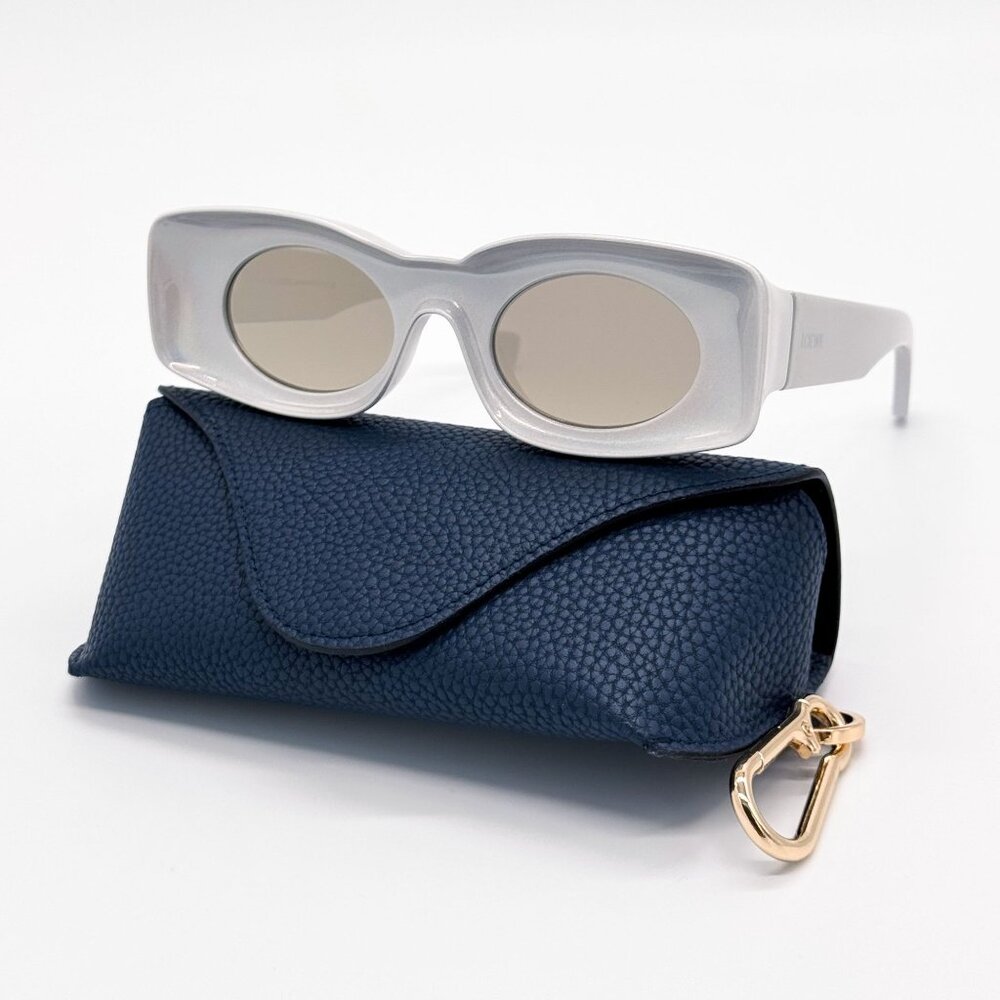 NEW LOEWE SUNGLASSES LW40033I 24C SILVER UNISEX EYEWEAR - Picture 2 of 10